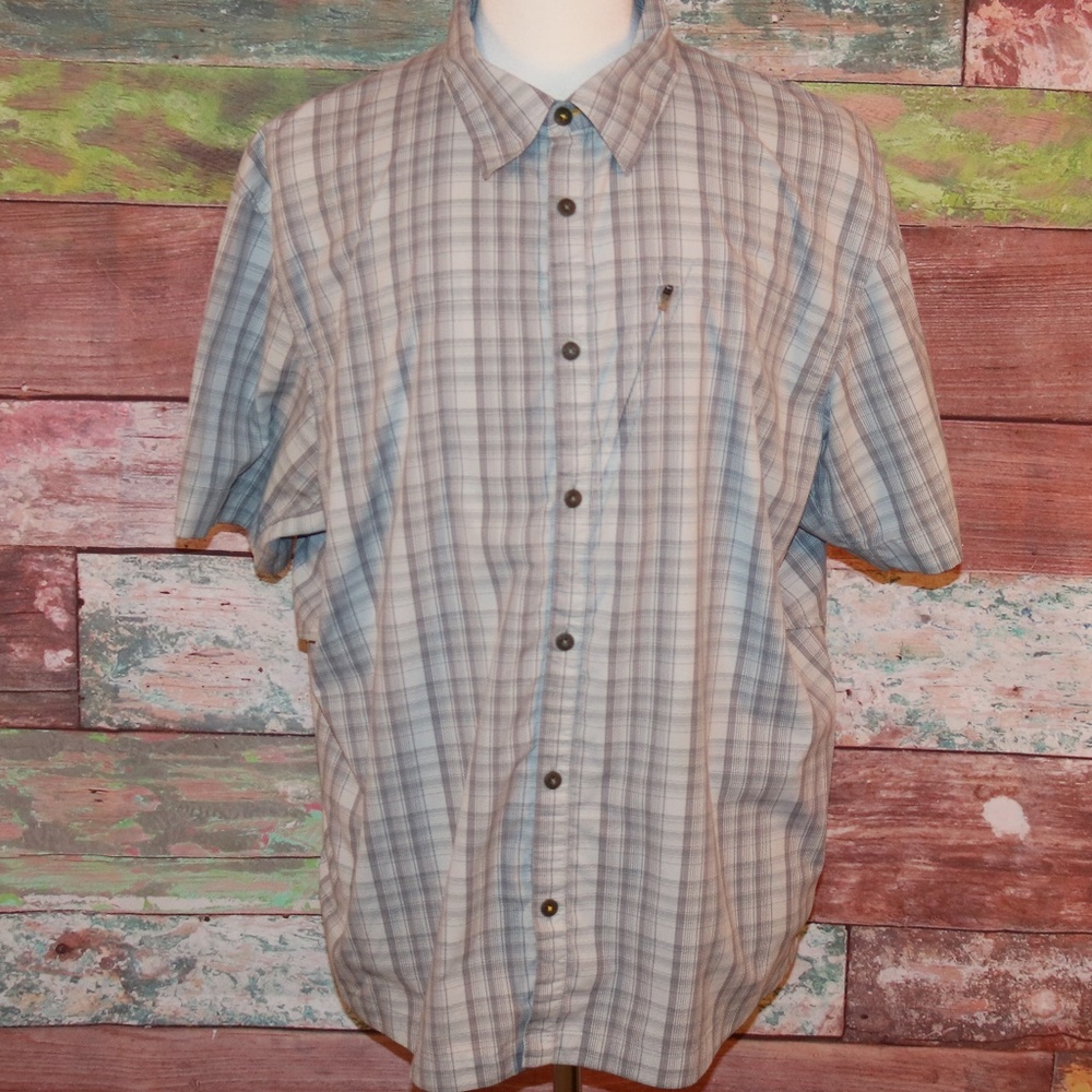 Mountain Hardwear Vented Gray Shirt Size XL Logo